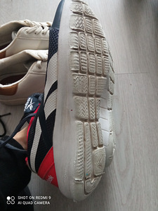 Spordijalatsid (7 foto / 10)