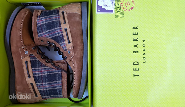 TED BAKER LONDON saapad 45