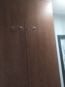 Продам шкаф (2 фото из 3)