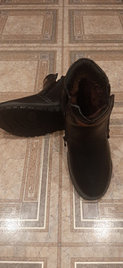 Talvesaapad s. 38 (1 foto / 2)