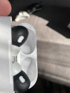 AirPods Pro 2, koopia (4 foto / 4)