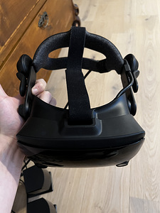Klapi indeks VR täiskomplekti kontrollerid, kiiver, tugijaam (1 foto / 6)