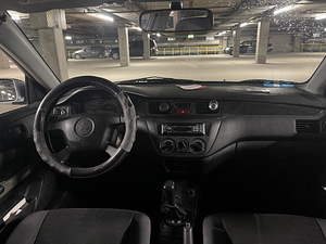 Mitsubishi Lancer 2004 1,6 72KW (6 foto / 9)