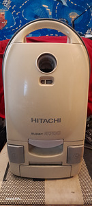 Пылесос Hitachi Super 4700 (2 фото из 2)