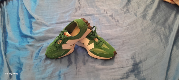 Кроссовки New Balance р.40,5 [ новые ].