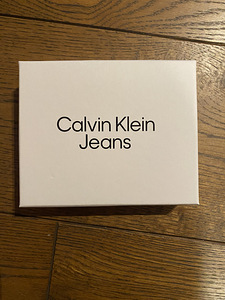 Müüa rahakott Calvin Klein Jeans (3 foto / 3)