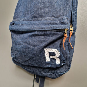 Reebok seljakott (4 foto / 5)