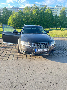 Audi A6 C6 allroud (6 foto / 7)