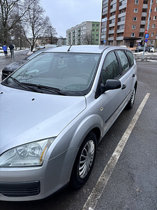 Ford Focus 1.6 Benzin Automaat / Registreerimistasu on makst (7 foto / 15)
