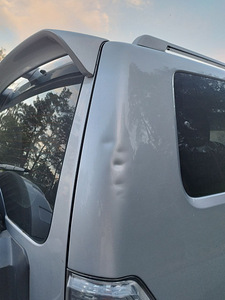 Mitsubishi Pajero 4 (13 foto / 14)