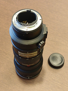 Nikon Nikkor 70-200mm f/2.8 AF-S VR objektiiv (3 foto / 5)