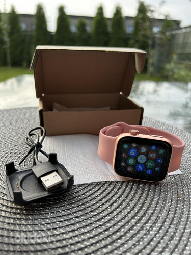 Новый! Умные часы/умные часы с розовым/белым/синим ремешком (фото #1)