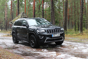 Jeep Grand Cherokee (4 foto / 11)