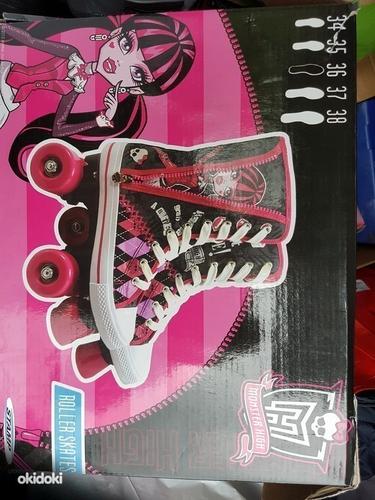 Роликовые коньки Monster High, размер 36 (фото #2)
