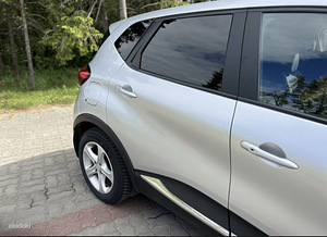 Renault Captur 1.5 66kV Diisel 95g/cm³ (7 foto / 11)