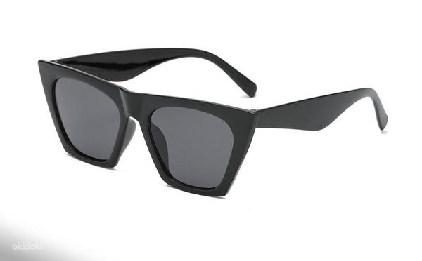Новые стильные солнцезащитные очки (фото #1)