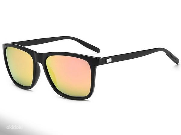 Новые стильные солнцезащитные очки (фото #7)