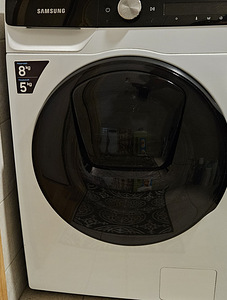 Kuivatiga pesumasin Samsung WD80T554DBE/S7 (5 foto / 8)