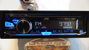 JVC KD-X441DBT (1 foto / 5)