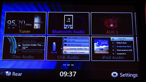 Clarion NZ502E (3 фото из 9)