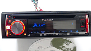 Pioneer DEH-X5600BT (1 foto / 5)