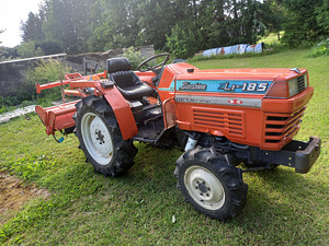 Kubota väike traktor L185 4WD Mullafreesiga (1 foto / 7)