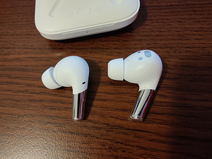 Oneplus Buds Pro mürasummutavad juhtmevabad kõrvaklapid (3 foto / 3)