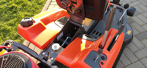 RAIDER HUSQVARNA R214TC (8 foto / 9)