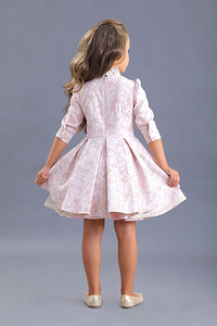 Müün eksklusiivse kleidi "Little Lady" (128-134 cm) (3 foto / 5)