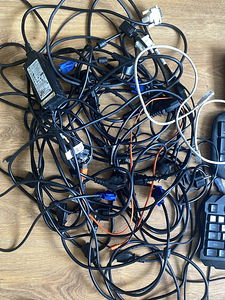 Kaabel, arvuti, internet (2 foto / 3)