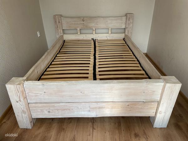 Массивная деревянная кровать 140x200 (фото #1)