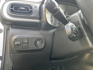 Citroen C3 (11 фото из 12)