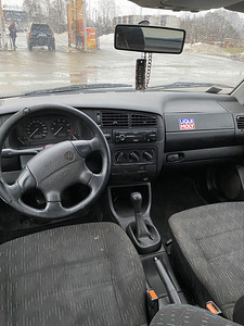 Golf 3 1.6 55kw bensiin (5 foto / 8)