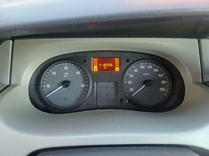 OPEL VIVARO 2008.11 (3 foto / 9)