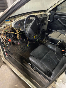 Audi 100 C3 Quattro 2.2T projekt (9 foto / 14)