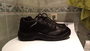 Продам новые,рабочие ботинки "Dunlop" (2 фото из 4)