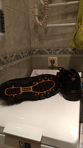 Продам новые,рабочие ботинки "Dunlop" (3 фото из 4)