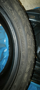 Suverehvid Sailun 245/45 R19 (102Y XL) — 2 tk. (5 foto / 6)