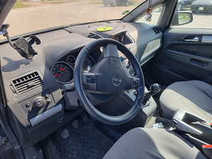 Opel Zafira 2007 a.1.6 Бензин/газCNG Любые запчасти.. (9 фото из 10)