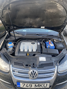 Volkswagen Golf 1.9 R4 Tdi 77kW (5 foto / 15)