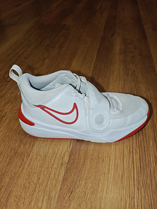Nike tossud (3 foto / 6)