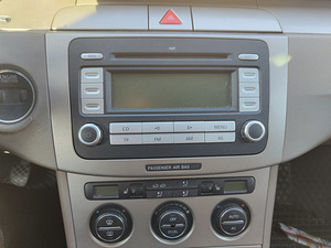 Volkswagen Passat b6 2.0 147kw (11 foto / 13)