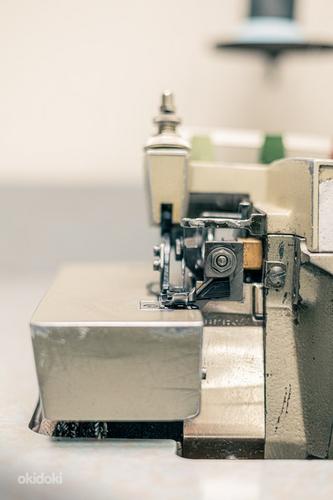 Швейная машина оверлок Union Special 39500QB (фото #5)