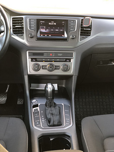 VOLKSWAGEN GOLF SPORTSVAN LOUNGE (9 foto / 15)