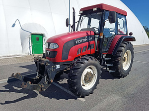 Traktor Foton Lovol 824