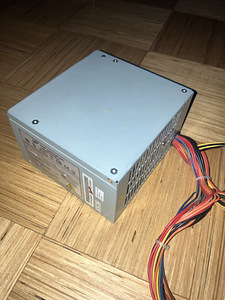 Toiteplokk 180 W (1 foto / 4)