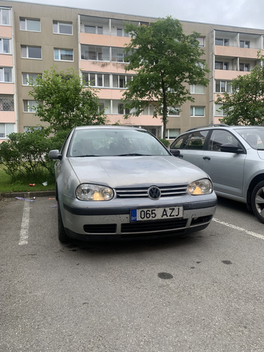 Müüa Golf 4