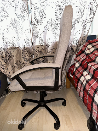 Tool chair tool