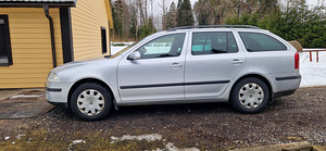 Škoda Oktavia 1.9tdi 2008a. (2 foto / 10)