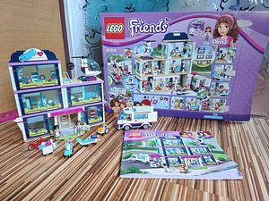 Müüa üliäge Lego Friends Heartlake'i linna haigla komplekt (1 foto / 8)
